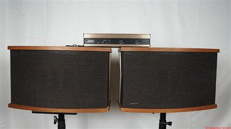 Bose 901 series V Speaker System Review .